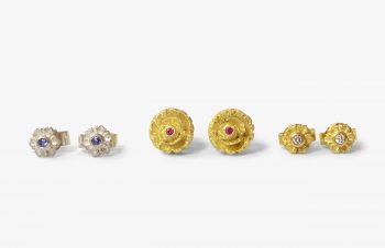 Klassischer-Ohrschmuck: Blüten, 750er Gold