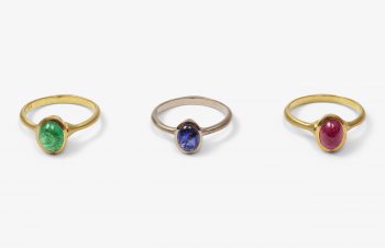 Klassische Ringe: 750er Gold, Smaragd, Saphir, Rubin