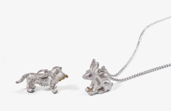 Tieranhänger: Dackel mit Knochen, Hase mit Karotte, Silber, 750er Gold